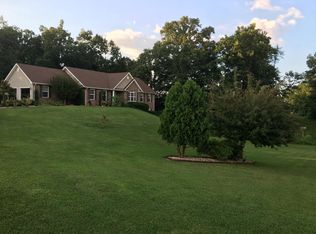 337 Shacklette Ct, Vine Grove, KY 40175