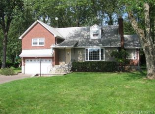 44 Smith St, East Hampton, CT 06424