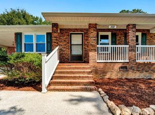 208 Sylvan Rd, Greenwood, SC 29649