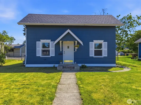 5207 S Oakes Street, Tacoma, WA 98409