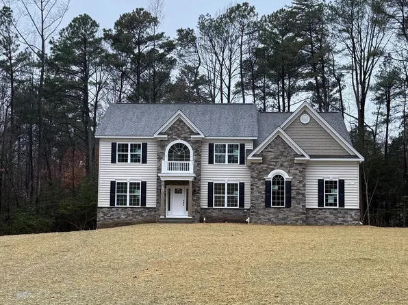 12030 Little Cove Point Rd, Lusby, MD 20657