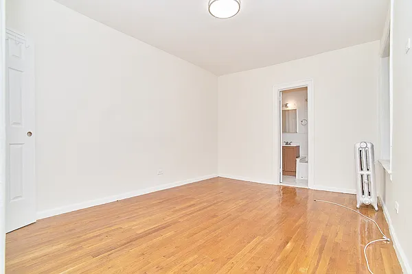 Rented by Living New York | media 16