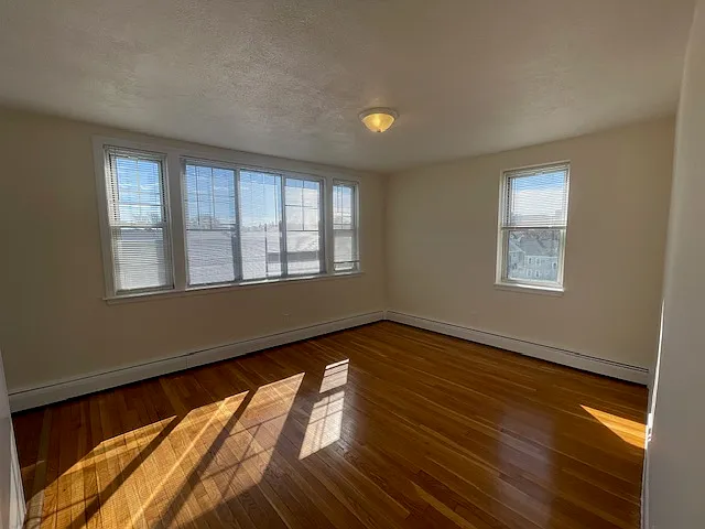 162 N Beacon St #11 — Photo 3
