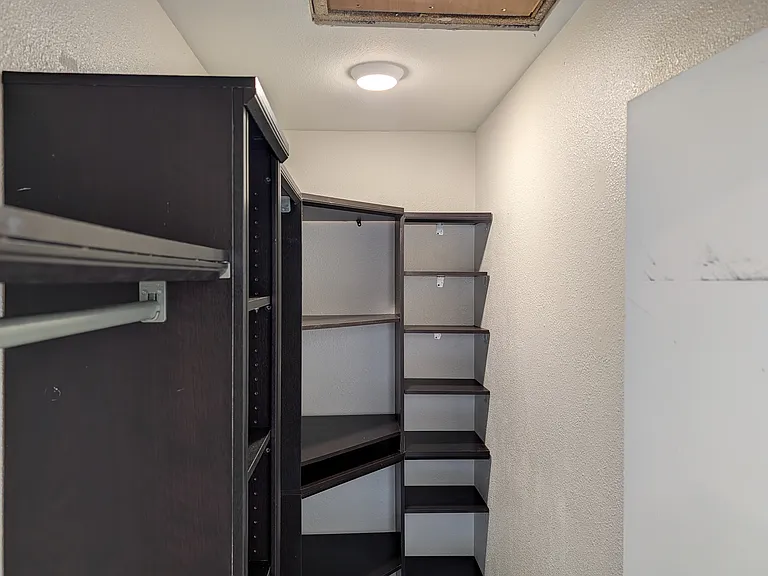 471 Robin Hill Ln #1 — Photo 11