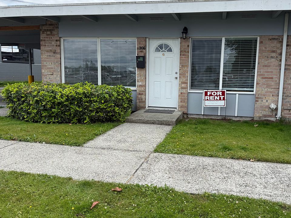 1st image of 206 5th St NE #206