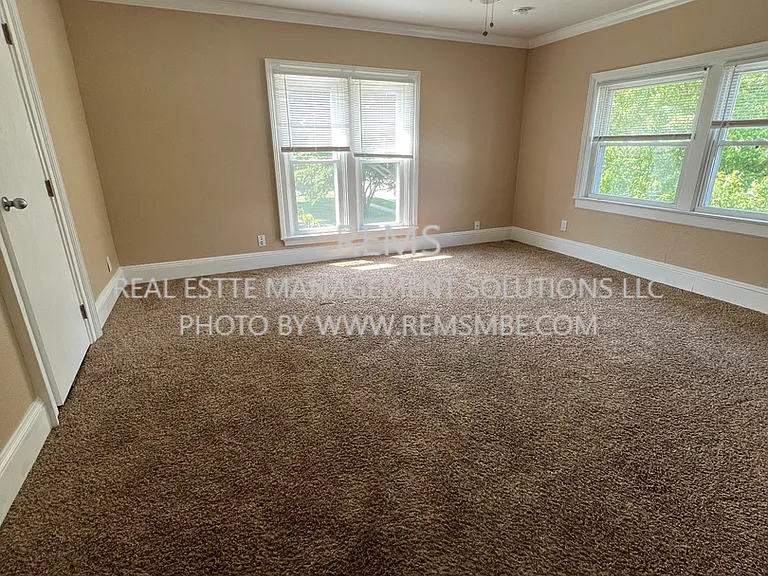 222 Mill St — Photo 1