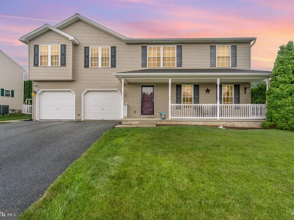 163 Julia Ln, Lebanon, PA 17042