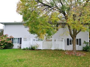 208 18th St SW APT 2, Rochester, MN 55902