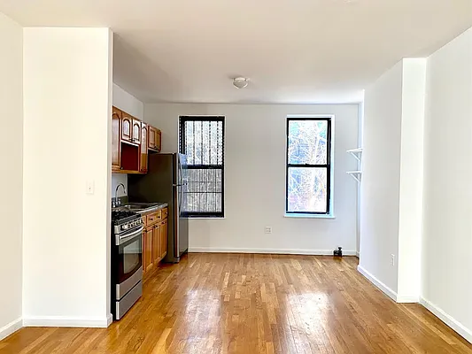 Rented by Parlor Real Estate Corp | media 13