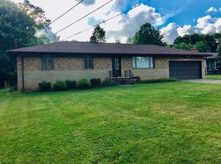 8170 Chestnut Blvd, Broadview Heights, OH 44147