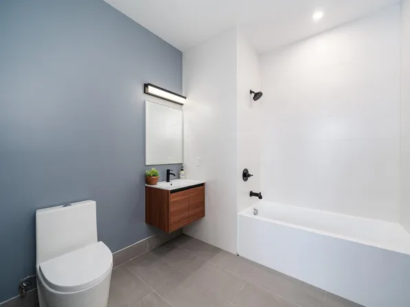 545 Martin Luther King Jr Drive image 11 of 13