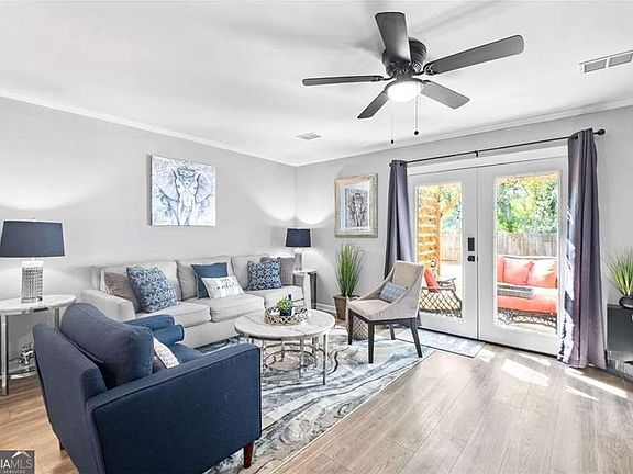 2nd image of 5005 Pat Mell Pl SE