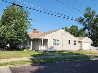 1109 Sheridan Rd, Pekin, IL 61554