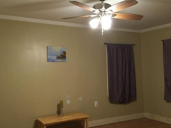5th image of 109 N Meyers Dr