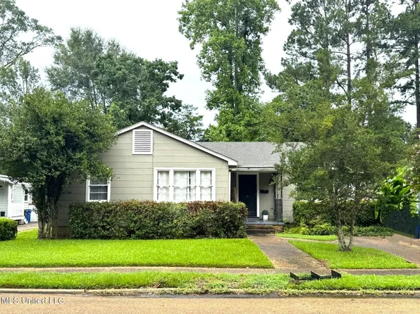 552 Ratcliff Pl, Natchez, MS 39120