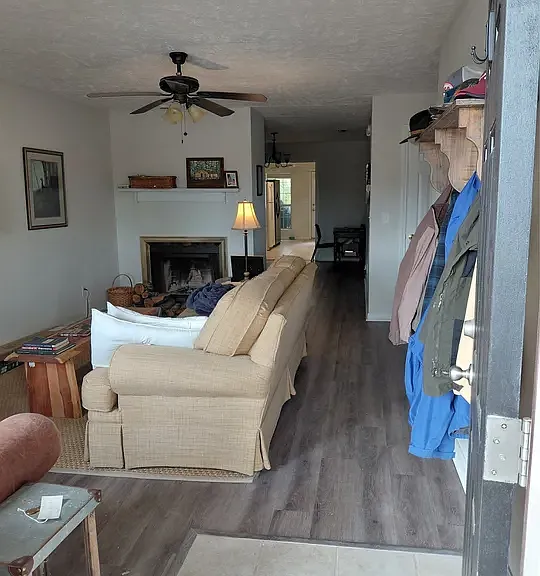 8336 Grand Oak Ct — Photo 2