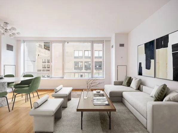 261 West 28th Street 6E image 2 of 7