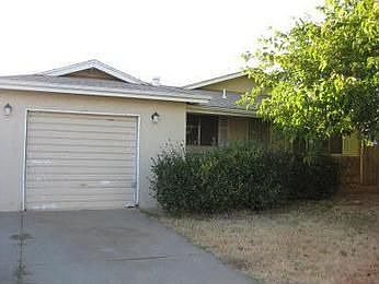 2nd image of 1911 Fernwood Dr