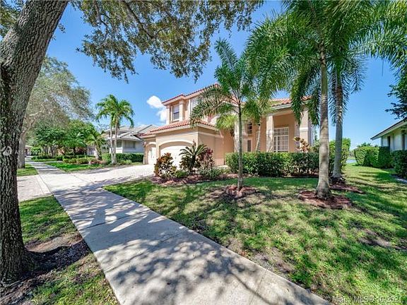2nd image of 2663 Oakbrook Dr #2663