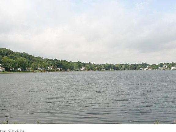 2nd image of 13 Lake Plymouth Blvd
