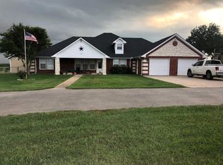 3300 Springfield Rd, Springtown, TX 76082