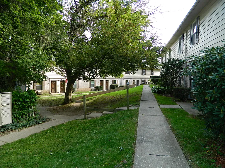 705 Bunker Hill Rd #1 — Photo 6