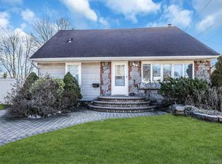 2864 Wilson Avenue, Bellmore, NY 11710