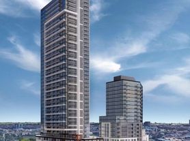 209 Steeles Ave W