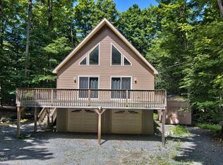 3223 Northgate Ct, Lake Ariel, PA 18436