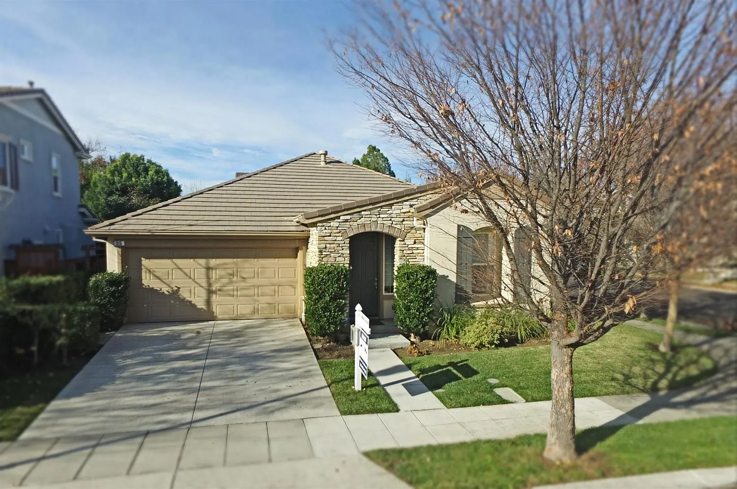 315 Hatheway St photo 1