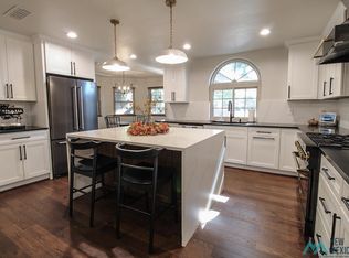 208 Sandzen Dr, Clovis, NM 88101