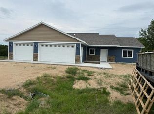 1320 Whiting Rd UNIT 38, Bemidji, MN 56601