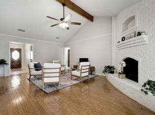 1904 Ridge Oak St, Fort Worth, TX 76112