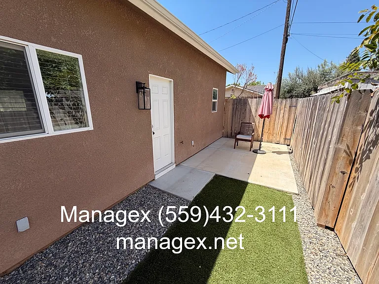 337 Oxford Ave — Photo 11