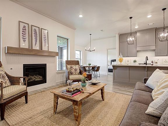 7th image of this home