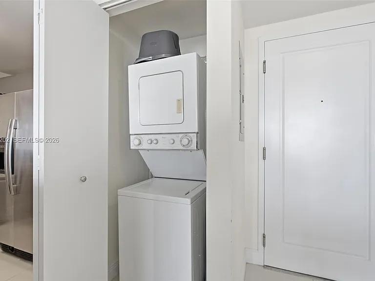 1861 NW South River Dr #2008 — Photo 25