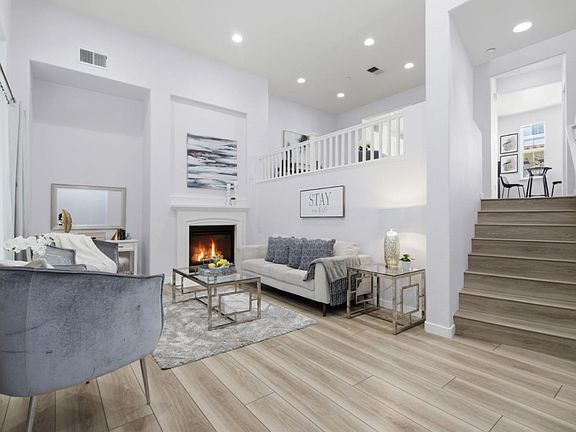 5th image of 4482 Billings Cir