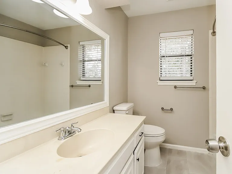 18 Laguna Rd — Photo 15