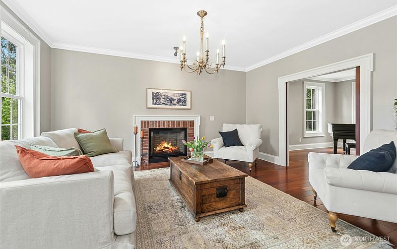 4th image of 24632 NE 72nd Street