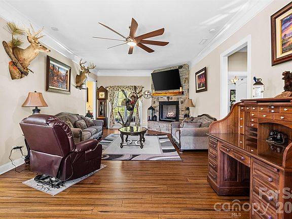 4th image of 643 John Doster Rd