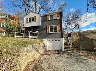 855 Maine St, Pittsburgh, PA 15221