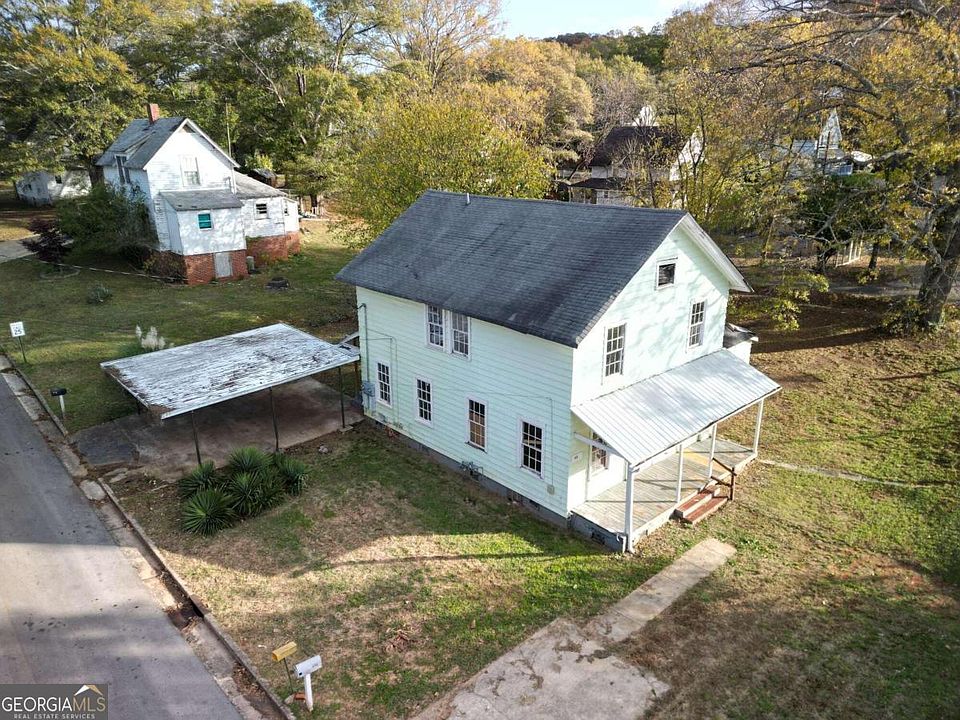 1st image of 410 Walnut Ave SE