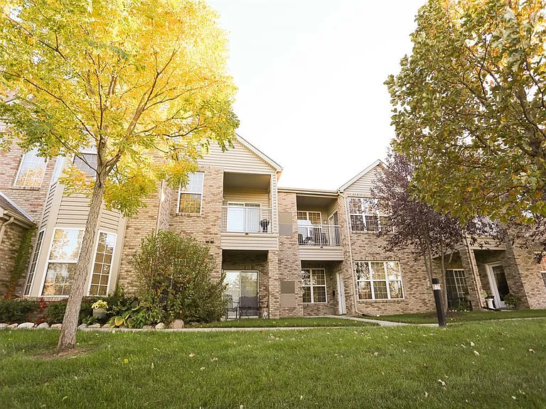 Enjoy peaceful strolls throughout our beautifully landscaped community.