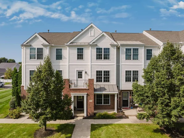 5992 Woodshire Dr #102, Westerville, OH 43081