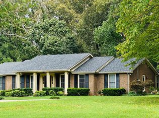 2903 Winn Mor Dr, Clarksville, TN 37043