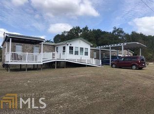 13 Railroad St, Butler, GA 31006