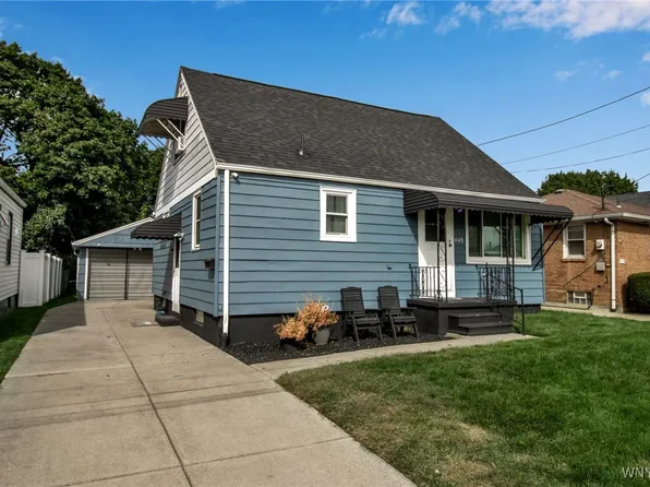 448 Weimar St, Buffalo, NY 14206