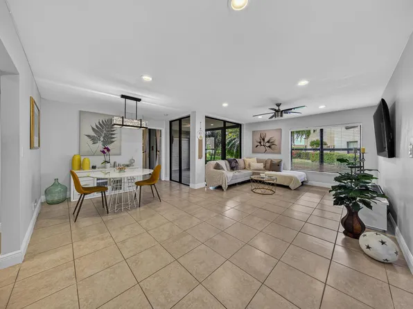 8565 Boca Glades Blvd W APT C, Boca Raton, FL 33434