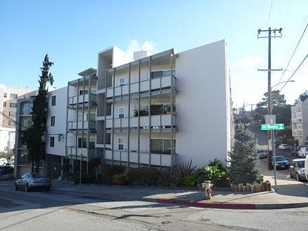 1st image of 456 Wayne Ave #204