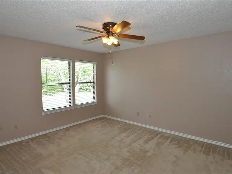13405 Saddlebrook Trl #B — Photo 4